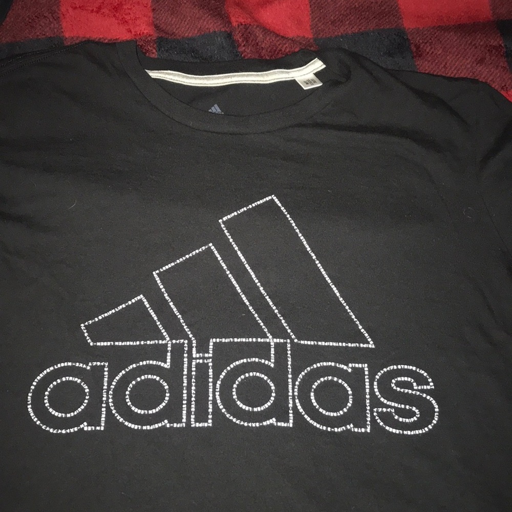 Adidas tee